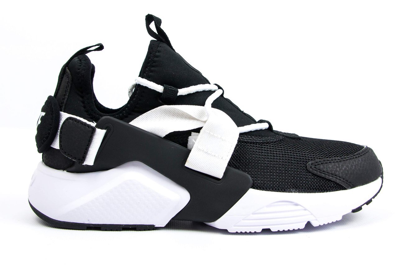 huarache drift black white