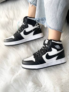 Кроссовки Jordan 1 Black/White Флис, 42