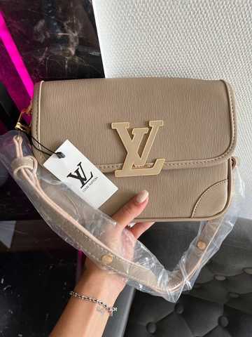 Louis Vuitton Buci, Beige