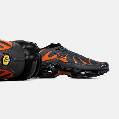 Кроссовки NK Air Max Plus TN Black Orange, 41