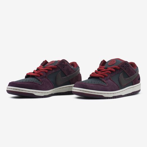 Nk Sb Riot Кроссовки Nike SB Dunk Low x Riot Skateshop Купить (Доставка 1-3 Дня)