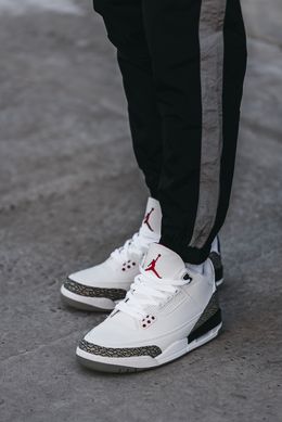 Кроссовки Nike Air Jordan 3 Cement White Grey, 40