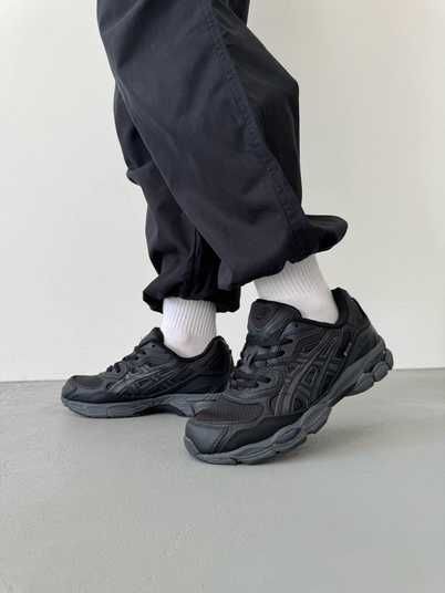 Кросівки Asics Gel-NYC Black Gore-Tex Купити (Доставка 1-3 Дні)
