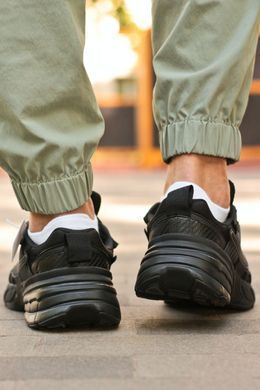 Кросівки Nike V2K Runtekk Black v2, 41