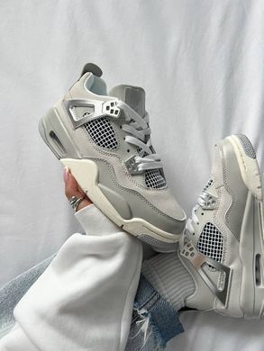 Кросівки Nike Jordan 4 Retro Frozem Moment's, 36