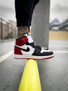 Кросівки Jordan 1 White Black Red FUR, 36