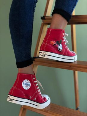 Converse Red White