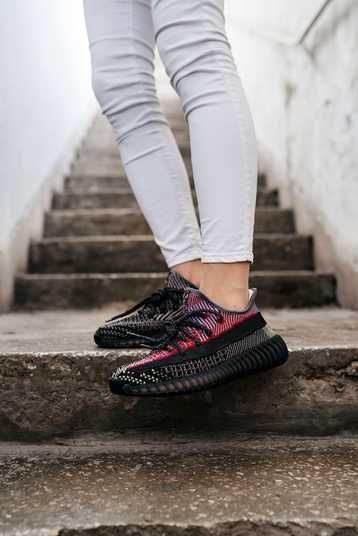 Кроссовки Adidas Yeezy 350 V2 Holiday Купить (Доставка 1-3 Дня)