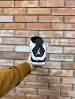 Кроссовки Nike Air Jordan 4 Retro Military Black, 36