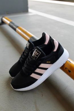 Кроссовки Adidas Iniki Runner Boost 'Black Pink', 36