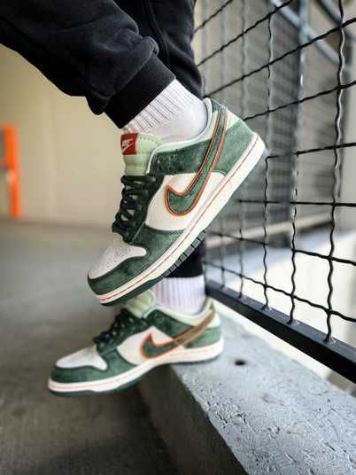 Кросівки Nike SB Dunk Low x Otomo Katsuhiro Купити (Доставка 1-3 Дні)