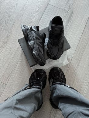 Кроссовки New Balance 9060 Triple Black Leather, 40