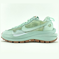 Кросівки Nike VaporWaffle Sport Fuschia x Sacai Mint, 36