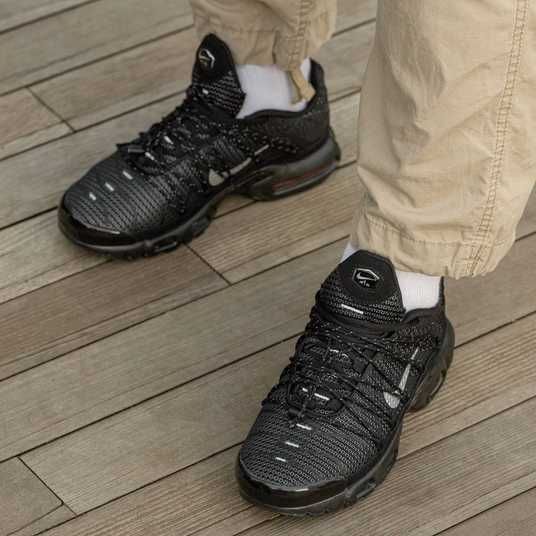 Кроссовки NK Air Max TN Plus Lace Toggle Black Reflective Купить