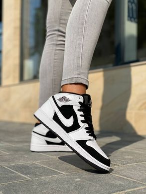 Кросівки Jordan 1 White Black Winter