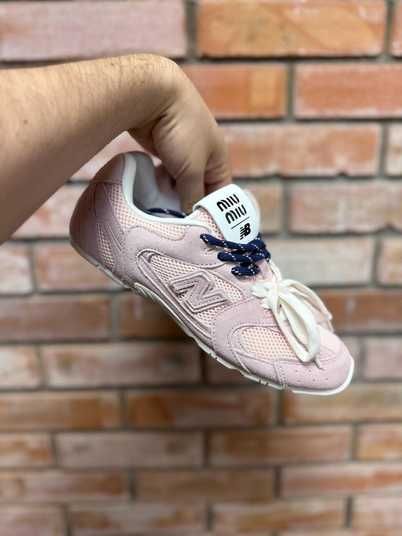 Кроссовки New Balance 530 x Miu Miu Pink Blue Laces Купить