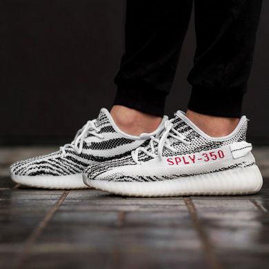 Кросівки Adidas Yeezy Boost 350 Black and White, 37