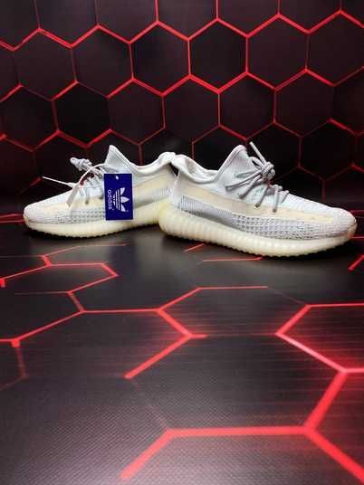 Кроссовки Adidas Yeezy Boost 350 V2 Ludmark Reflective шнурки