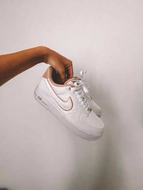 Кроссовки NK Air Force Low 07 Lx White/Beige, 40