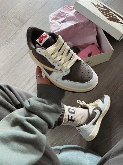 Кросівки Nike Jordan 1 Retro Low OG SP Travis Scott Reverse Mocha