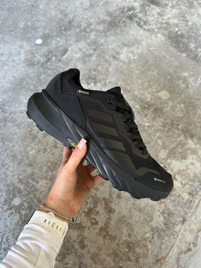 Кросівки Adidas Terrex Black Gore-Tex, 42