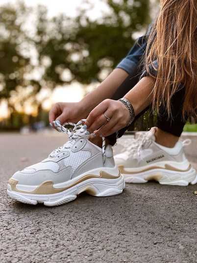 Кроссовки Balenciaga Triple S White Gray Купить (Доставка 1-3 Дня)