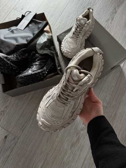 Кроссовки Balenciaga Defender Beige Купить (Доставка 1-3 Дня)