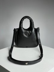 Сумка Prada Small Padded Soft Nappa-Leather Bag Premium, 22x15x8