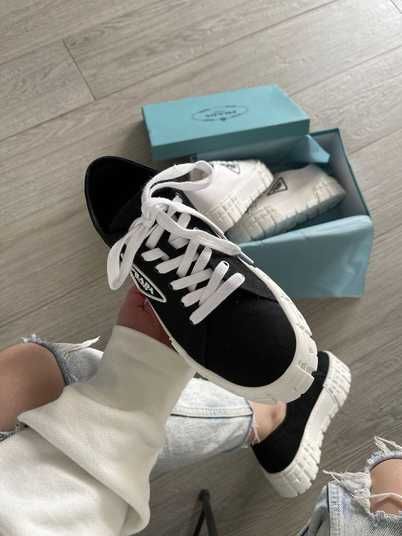 Кроссовки Prada Double Wheel Nylon Gabardine Black White Купить