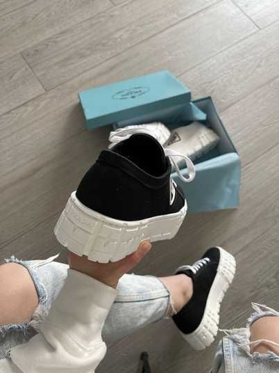 Кроссовки Prada Double Wheel Nylon Gabardine Black White Купить