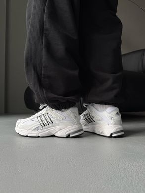 Кросівки Adidas Response CL White Black, 37
