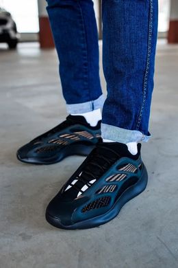 Кросівки Adidas Yeezy Boost 700 v3 Clay Brown