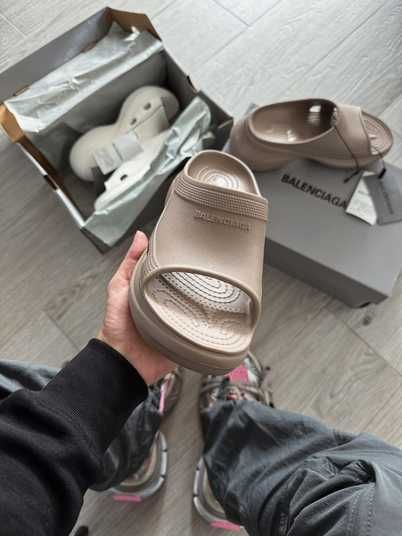 Balenciaga Pool Crocs Slide Sandal in beige rubber - Sneakers