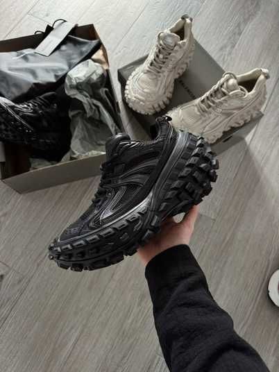 Кросівки Balenciaga Defender Sneaker Black Купити (Доставка 1-3 Дні)