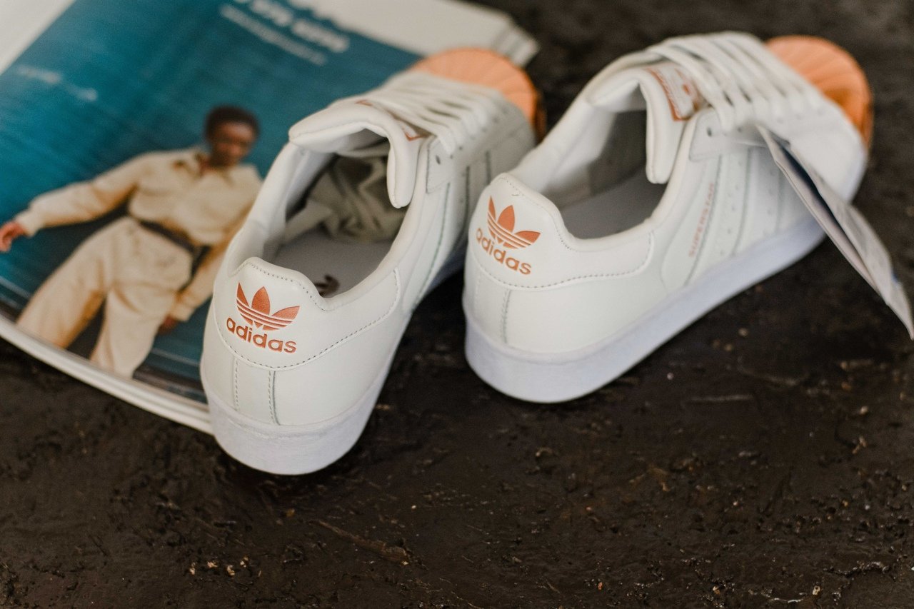 adidas superstar 1 white copper