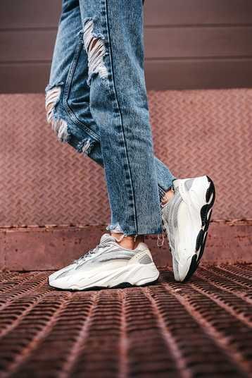 Кроссовки Adidas Yeezy Boost 700 