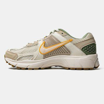 Кросівки Nike Zoom Vomero 5 Sail Laser Orange, 37