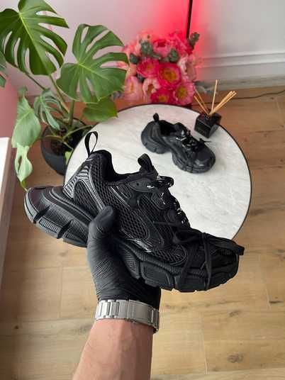 BALENCIAGA ブラック Кросівки Balenciaga 3XL Triple Black Купити (Доставка 1-3 Дні)