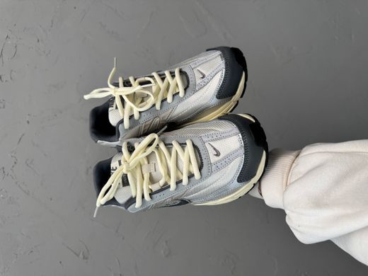 Кросівки Nike Initiator Beige Grey, 39