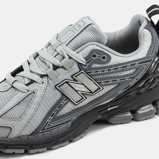 Кросівки New Balance 1906R Grey Black Купити (Доставка 1-3 Дні)